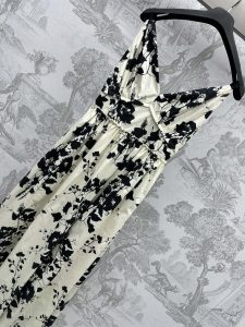 春夏系列女款連衣裙 全棉材質 DIOR印花吊帶連衣裙