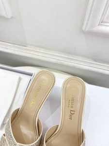 高仿DIOR迪奧頂級版本珍珠跟交叉高跟鞋涼鞋休閒鞋女款