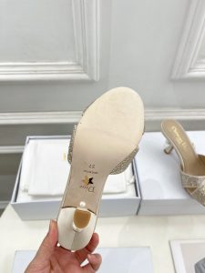 高仿DIOR迪奧頂級版本珍珠跟交叉高跟鞋涼鞋休閒鞋女款