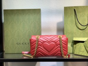 原廠皮Gucci古馳Marmot 小號包包單肩包斜挎包 紅色