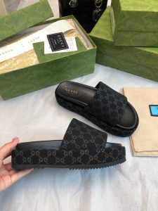 專櫃包裝一比一復刻Gucci原單休閒鞋拖鞋