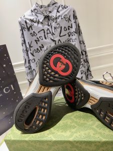 專櫃同步Gucci高仿情侶款休閒運動鞋老爹鞋