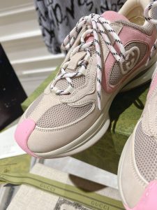 一比一復刻Gucci男裝女裝運動休閒鞋老爹鞋