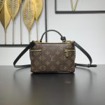 Vanity Chain Pouch 路易威登高仿手袋M47125