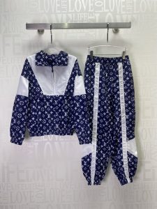 多功能防曬功能路易威登LV高仿Monograw印花裝補套裝女款衣服薄外套
