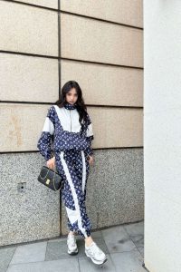 多功能防曬功能路易威登LV高仿Monograw印花裝補套裝女款衣服薄外套
