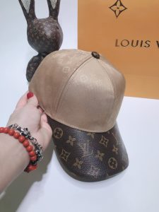 路易威登LV撞色設計高仿鴨舌帽 棒球帽