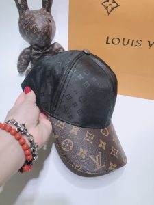 路易威登LV撞色設計高仿鴨舌帽 棒球帽