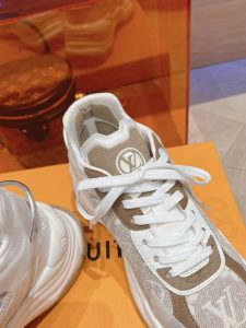 LOUIS VUITTON路易威登1:1复刻2024新品运动休闲鞋