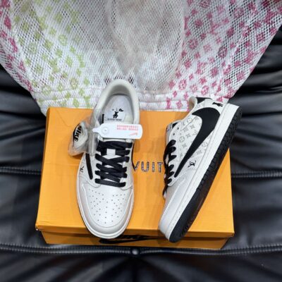 顶级高仿路易威登Nike联名设计男士低帮运动鞋 一比一复刻