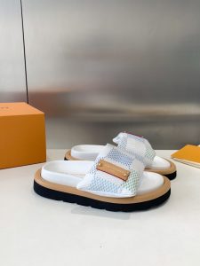 顶级原单复刻路易威登高仿男装休闲拖鞋凉鞋