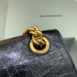 高仿奢侈品BALENCIAGA巴黎世家包包 crush最香沙漏鏈條包 中號爆裂黑色