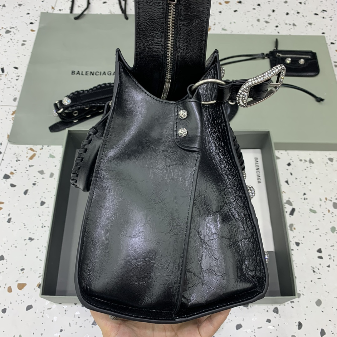 複刻高仿BALENCIAGA巴黎世家包包 Neo cagole機車包 黑色鑽扣