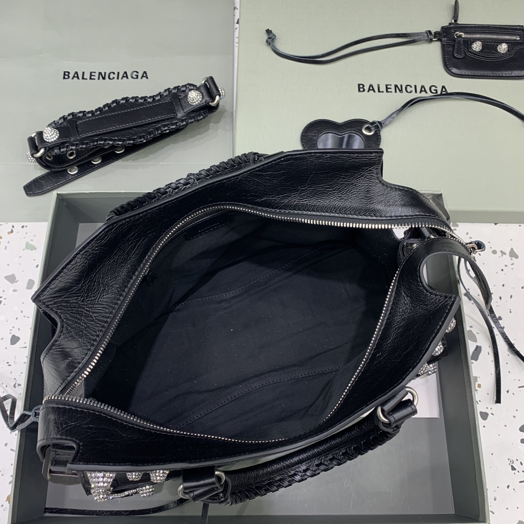 複刻高仿BALENCIAGA巴黎世家包包 Neo cagole機車包 黑色鑽扣