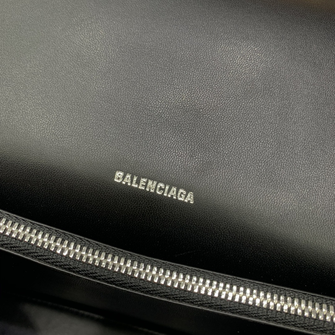 超A貨BALENCIAGA巴黎世家包包 crush【大號】沙漏新款皮肩帶腋下包