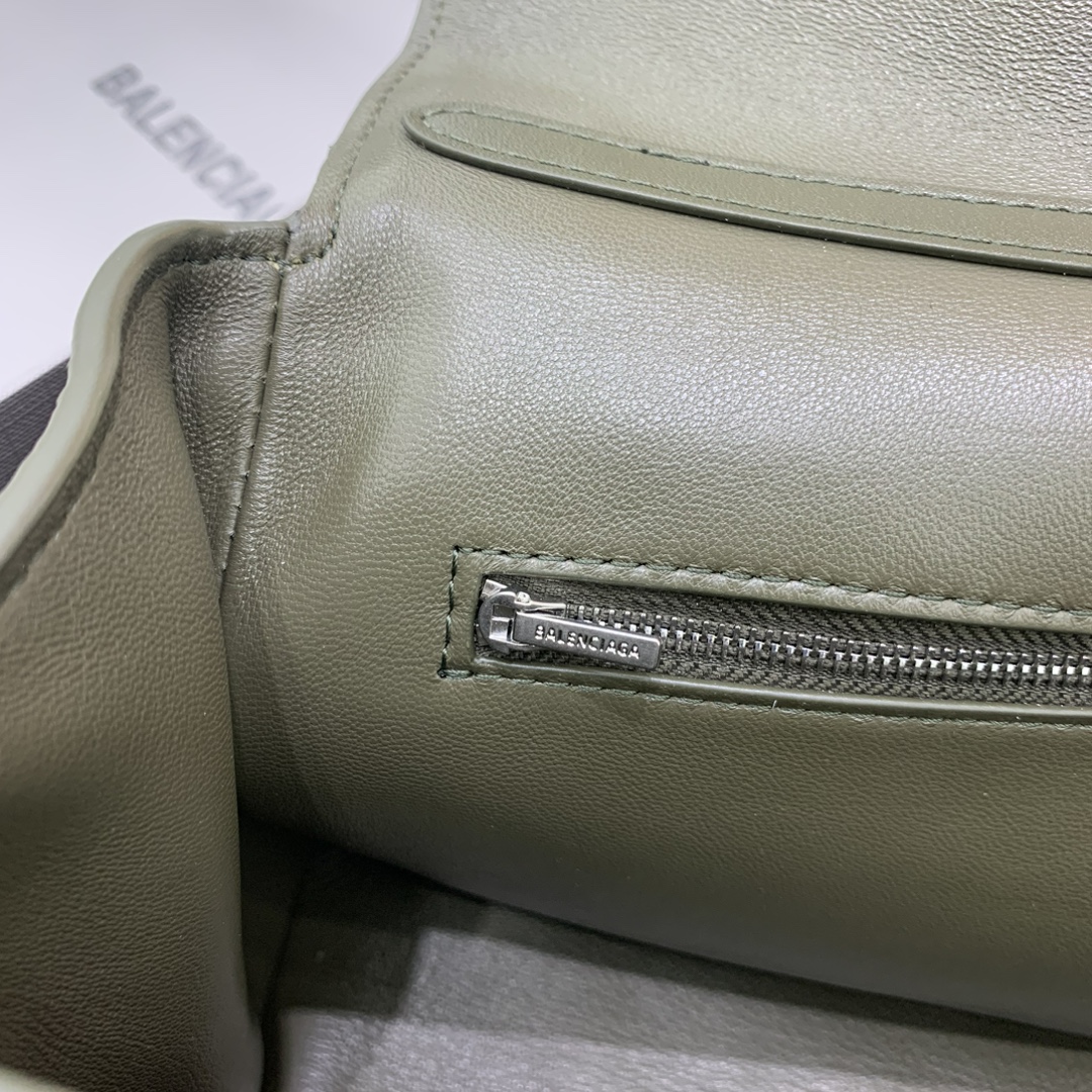 一比一原單BALENCIAGA巴黎世家包包 𝐑𝐎𝐃𝐄𝐎 𝐁𝐀𝐆小號綠色銀扣