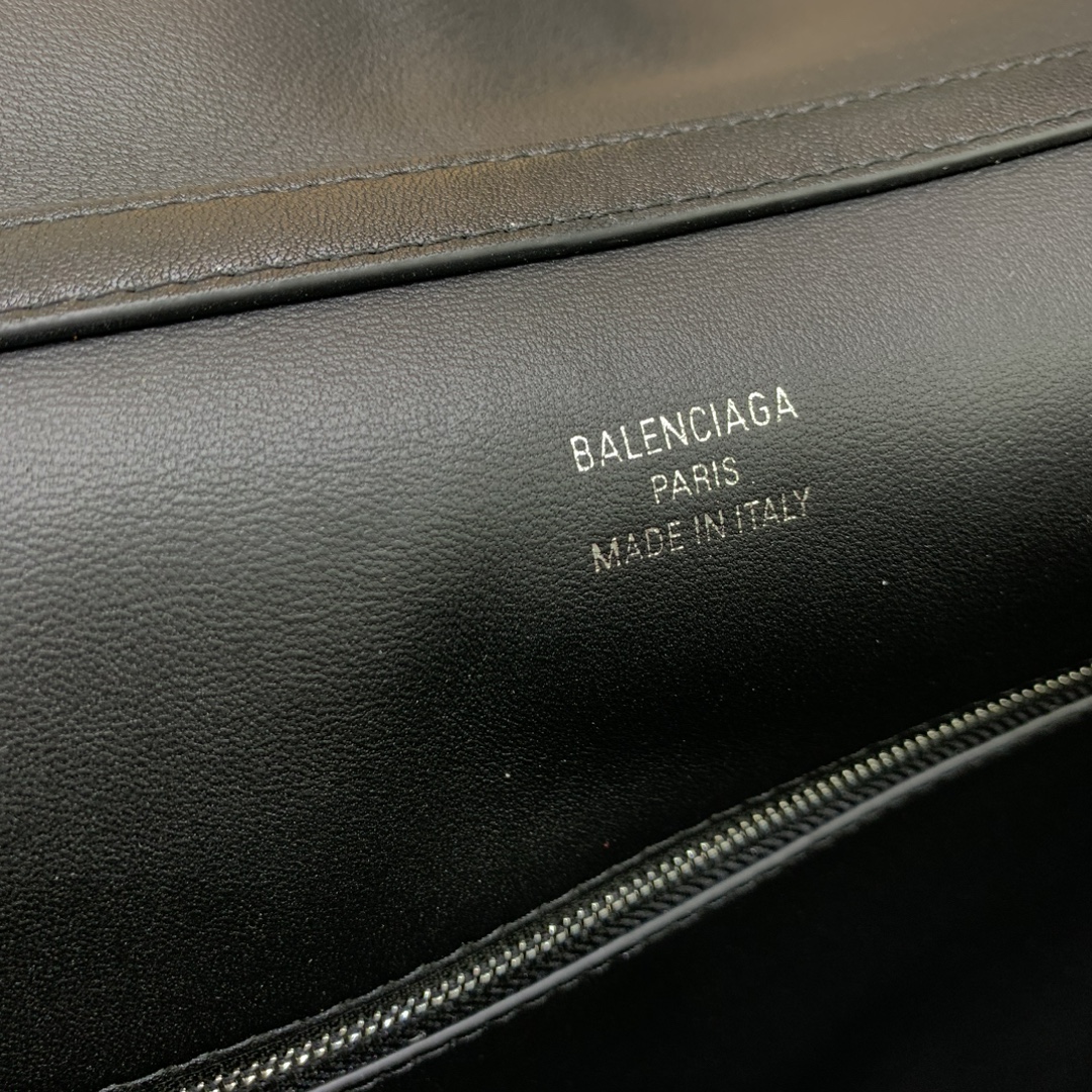 高仿超A貨BALENCIAGA巴黎世家包包 𝐑𝐎𝐃𝐄𝐎 𝐁𝐀𝐆 大號黑色銀扣