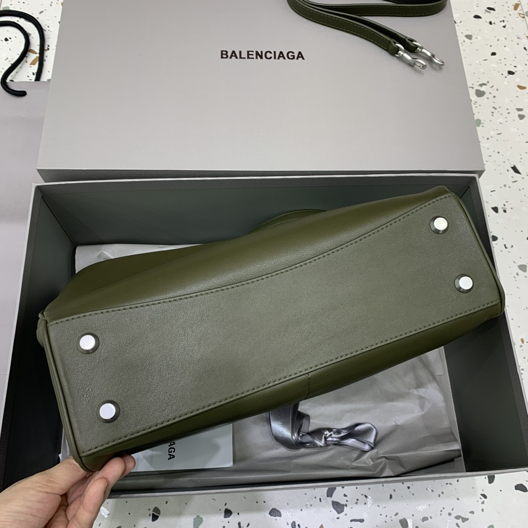 一比一原單BALENCIAGA巴黎世家包包 𝐑𝐎𝐃𝐄𝐎 𝐁𝐀𝐆中號綠色銀扣