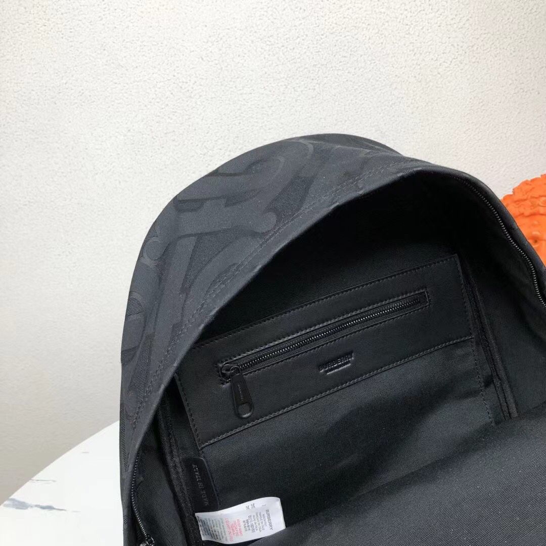 巴寶莉 Vintage 格紋高仿雙肩包書包