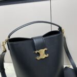 高仿名牌包Celine賽琳 LOUISE中號光滑牛皮革手袋 黑色