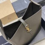 高仿1比1複刻YSL聖羅蘭包包 LE5A7光滑皮革柔軟Hobo手袋 大號綠平紋/金