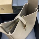 超A貨YSL聖羅蘭包包 LE 5 À 7 小型粒面皮革柔軟手袋 杏色/古金