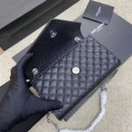 高仿YSL聖羅蘭包包 Envelope粒面絎縫皮革小型信封袋 黑色球紋/銀扣