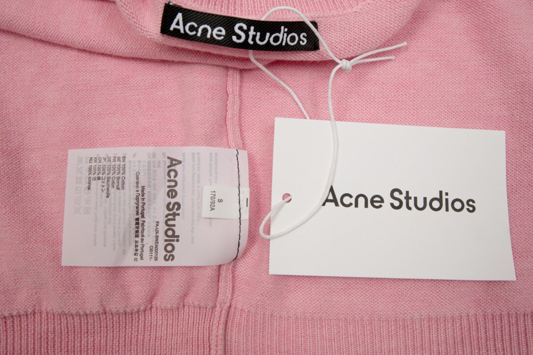 Acne Studios 頂級A貨羊毛面料現代工藝男女羊毛針織開衫