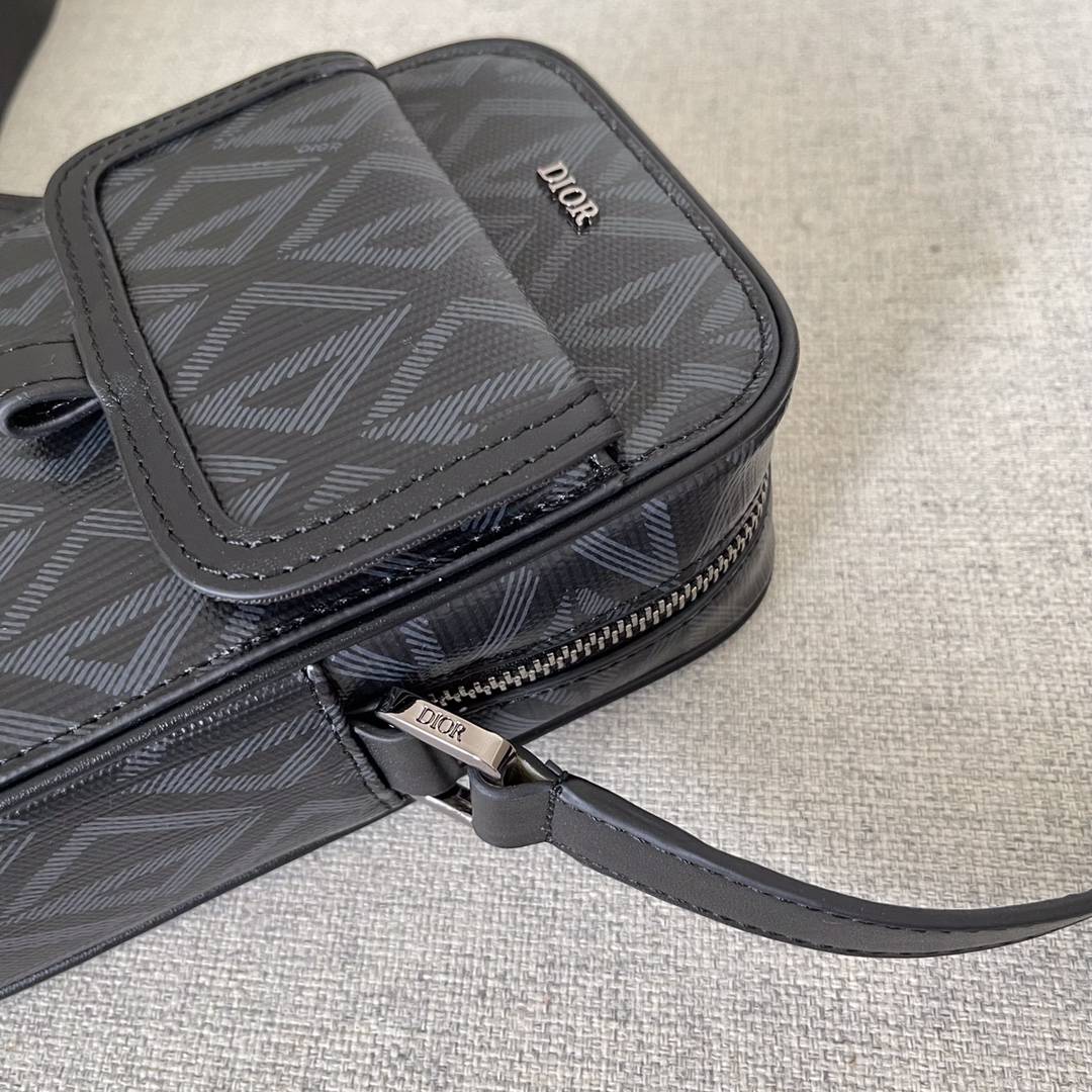 Dior Hit the Road精仿一比一復刻奢侈品男士單肩包錢包真皮包