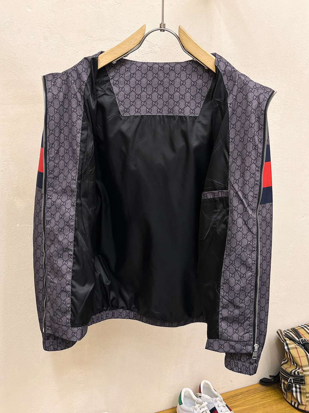 Gucci古馳頂級原單2024秋冬新品時尚運動衫連帽夾克