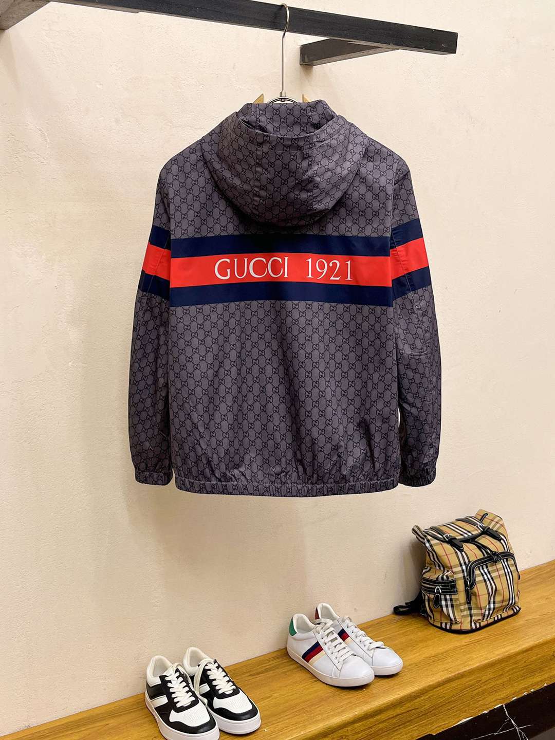 Gucci古馳頂級原單2024秋冬新品時尚運動衫連帽夾克