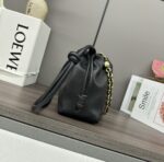 高仿loewe羅意威包包 中號柔軟納帕羊皮革 Flamenco Purse 手拿包 黑
