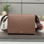 複刻原單loewe羅意威包包 Flamenco satchel 郵差包手袋 棕色