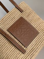 超A貨loewe羅意威包包 拉菲草和牛皮革 Square Basket 手袋 棕色