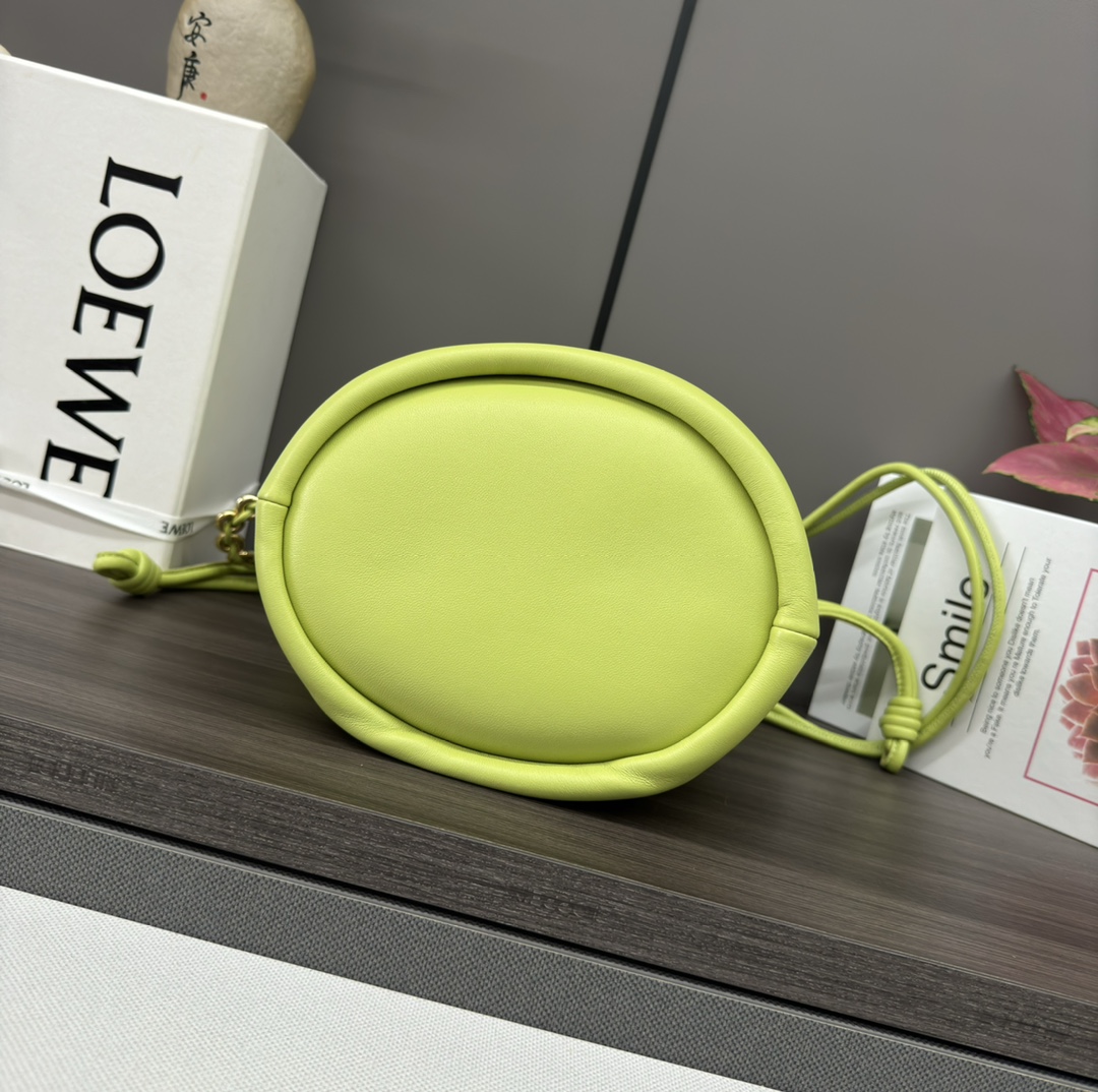 複刻loewe羅意威包包 Flamenco Purse Bucket水桶包 茴芹綠