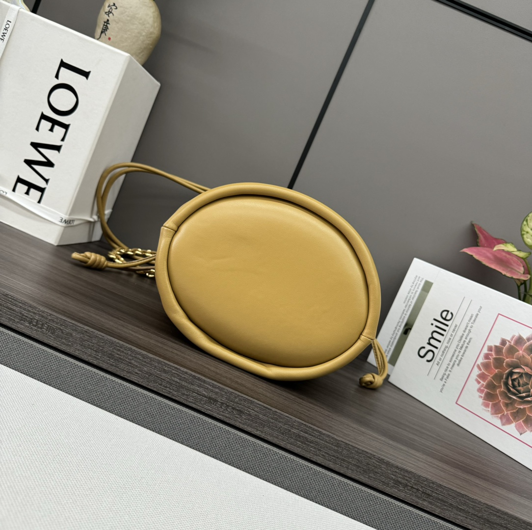複刻loewe羅意威包包 Flamenco Purse Bucket水桶包 沙漠黃