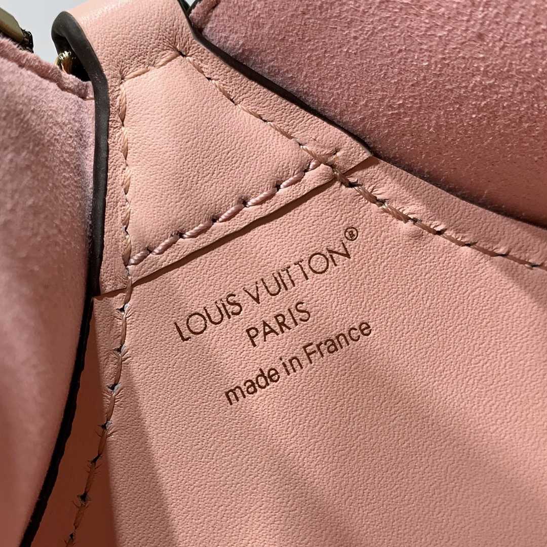 M11672 一比一復刻路易威登lv Bloom Pouch 手袋錢包女士包包