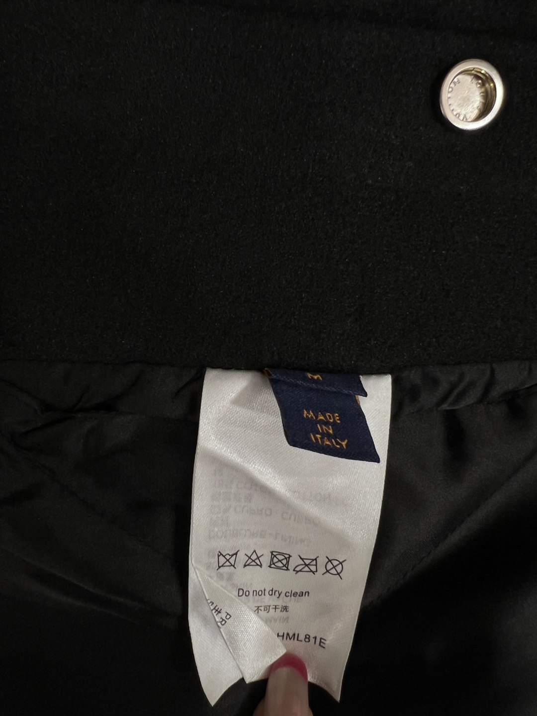 高仿LV路易威登刺繡2024新品品真皮接駁男裝夾克棒球領運動衫