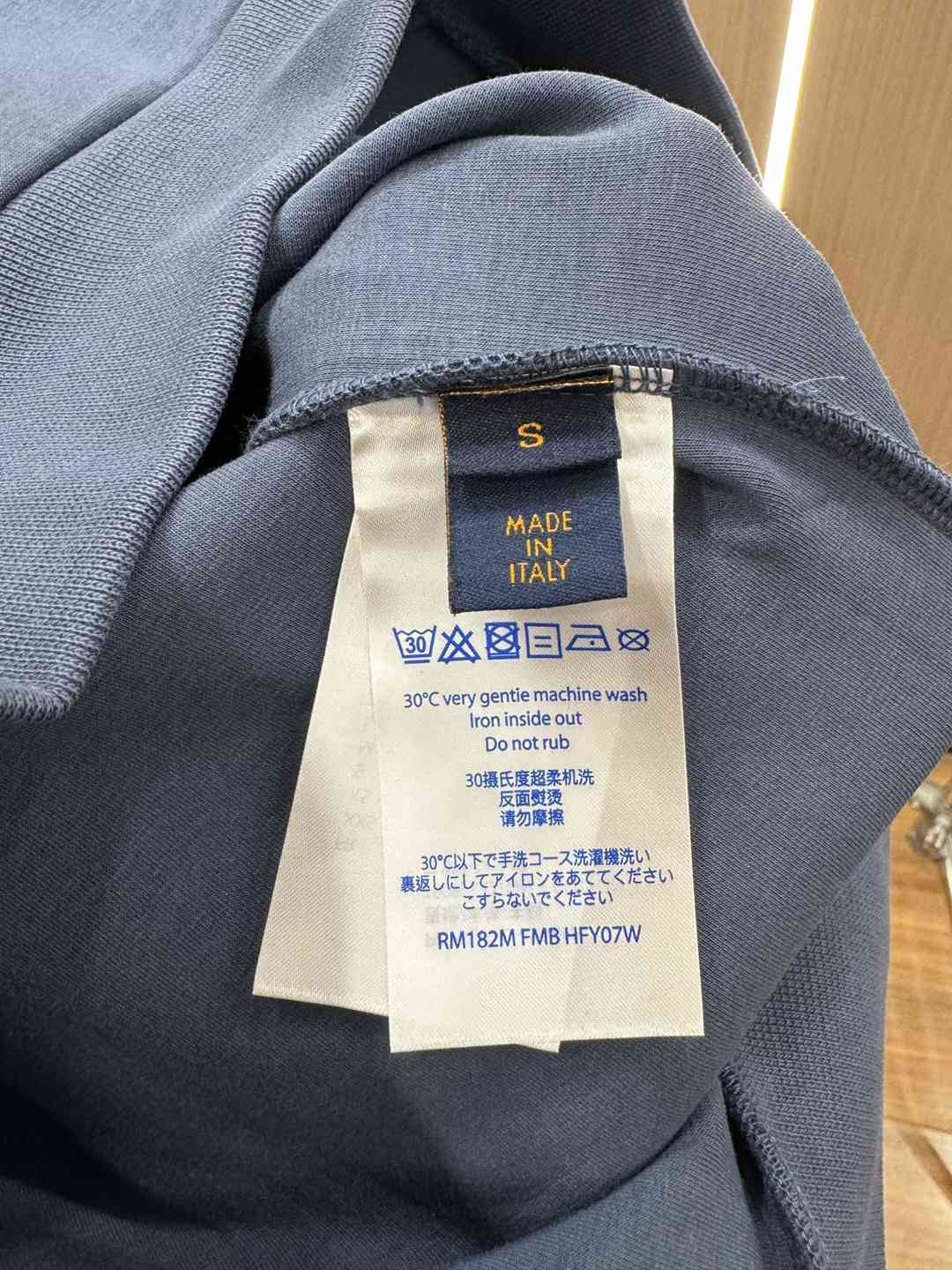 頂級原單路易威登LV秋冬新品高仿刺繡連帽拉鏈衛衣套頭