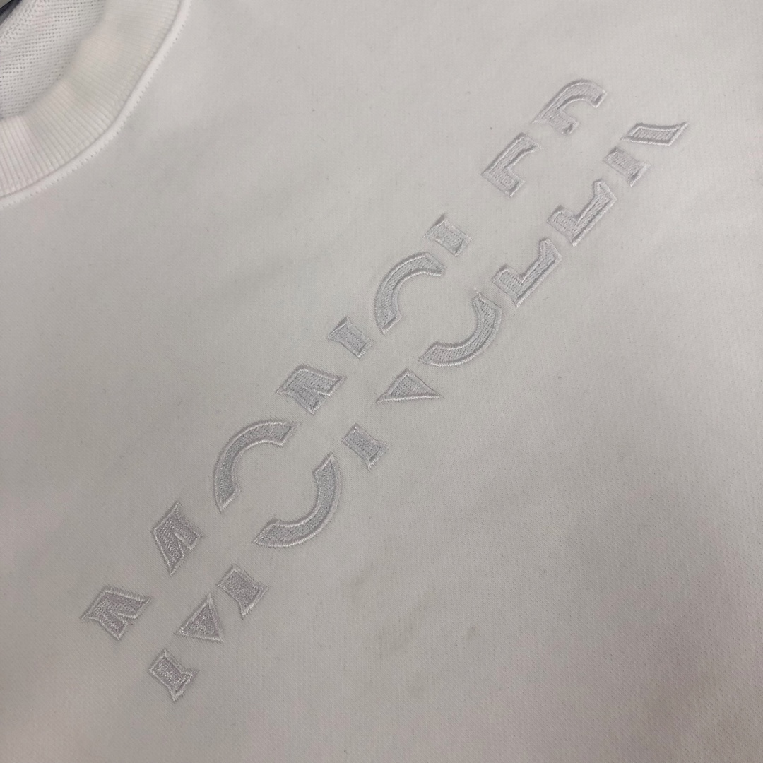 高仿Moncler蒙口頂級大爆款刺繡logo設計男裝純棉薄衛衣