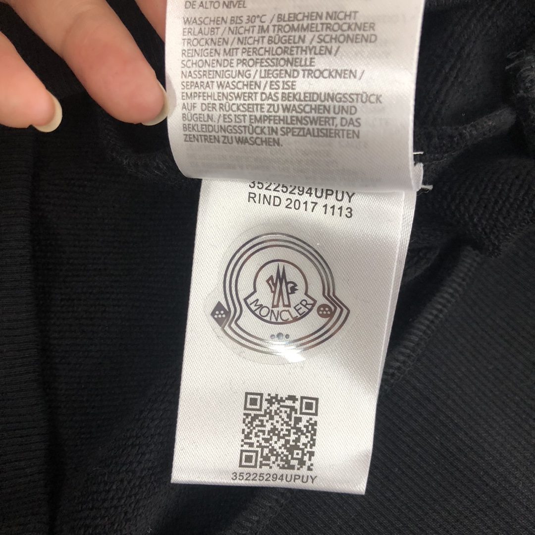 Moncler頂級原單時尚圓領套頭衛衣黑色
