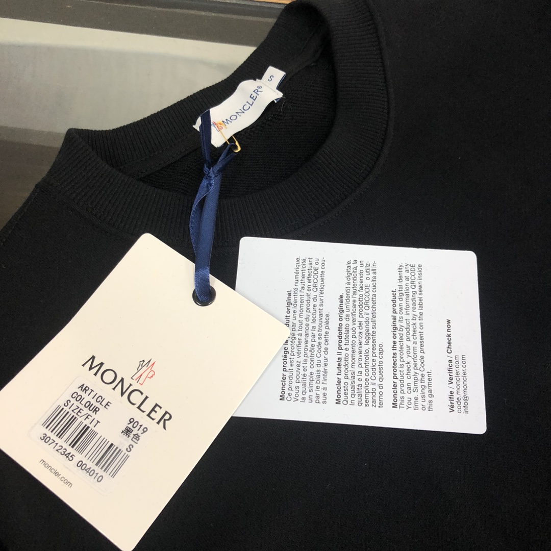 頂級高仿一比一原單Moncler男裝時尚運動衫長袖T恤logo圖案 黑色