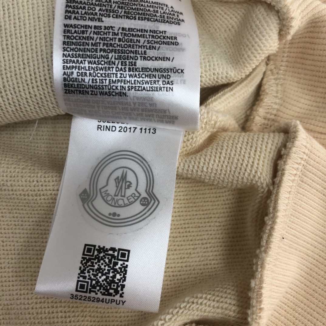 Moncler蒙口一比一專櫃同步純棉時尚運動衫