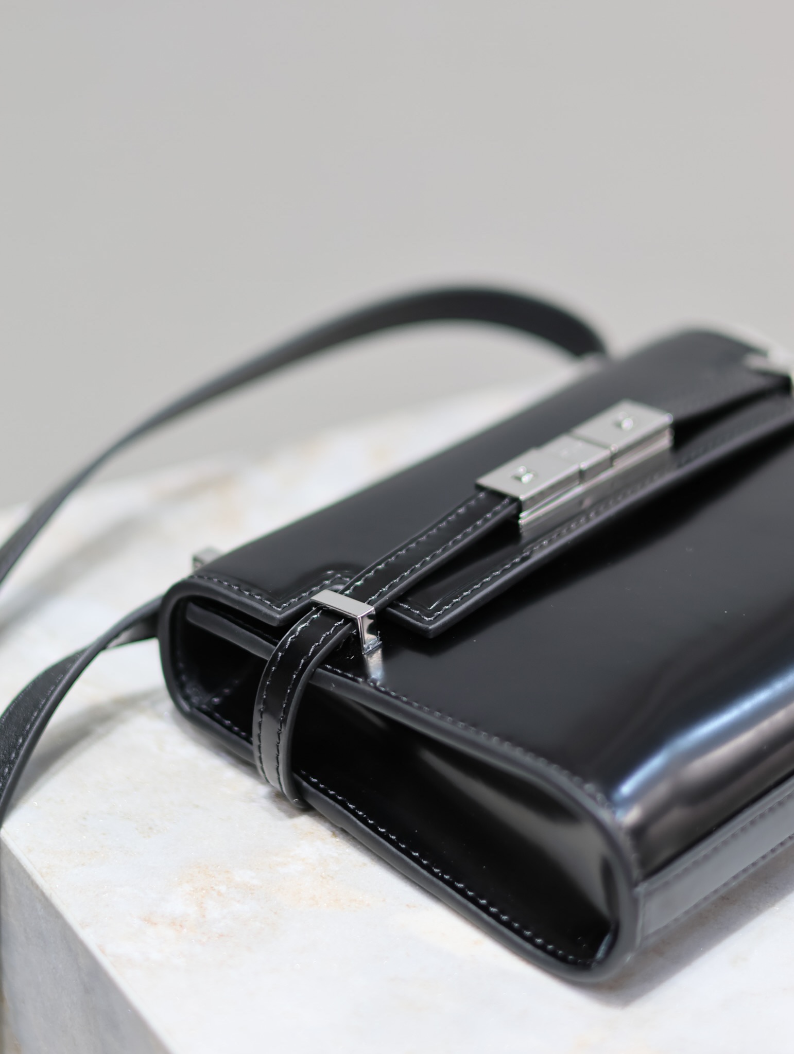 高仿YSL聖羅蘭包包 Manhattan BOX SAINT LAURENT mini 腋下斜挎包 黑色