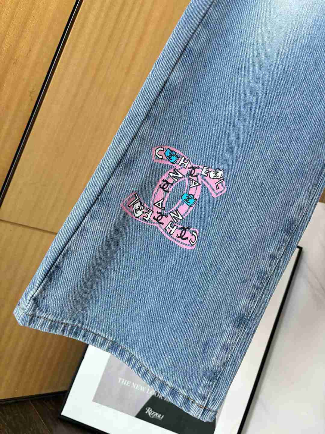 CHANEL一比一超A貨女裝直筒牛仔褲