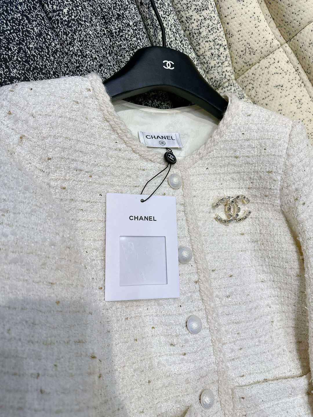 CHANEL頂級高仿香奈兒米色外套非常高端的款式