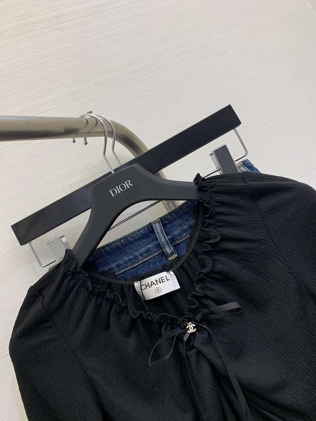 CHANEL香奈兒頂級精仿A貨女款長袖純棉T恤超級複製品