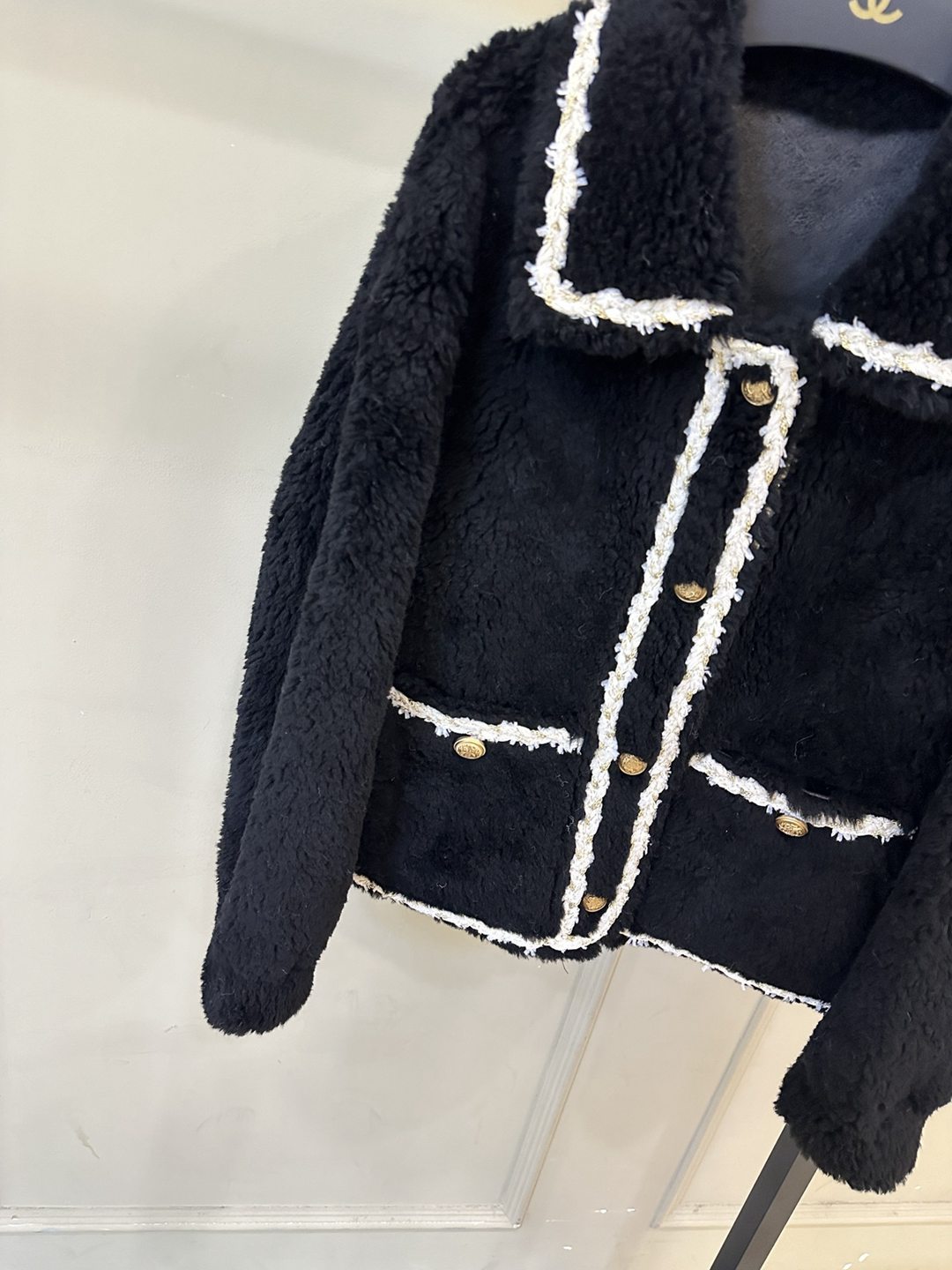 一比一復刻經典款式CHANEL2024秋冬新款簡約高級百分羊毛顆粒外套