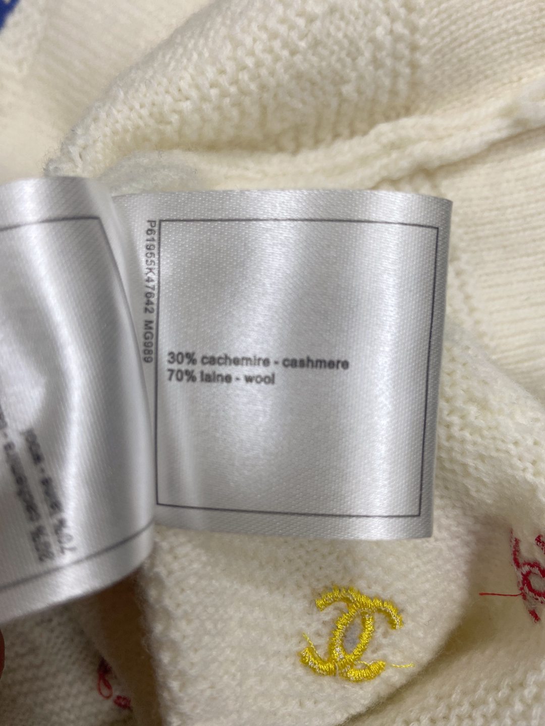 高仿女款奢侈品CHANEL針織開衫V領上衣薄外套