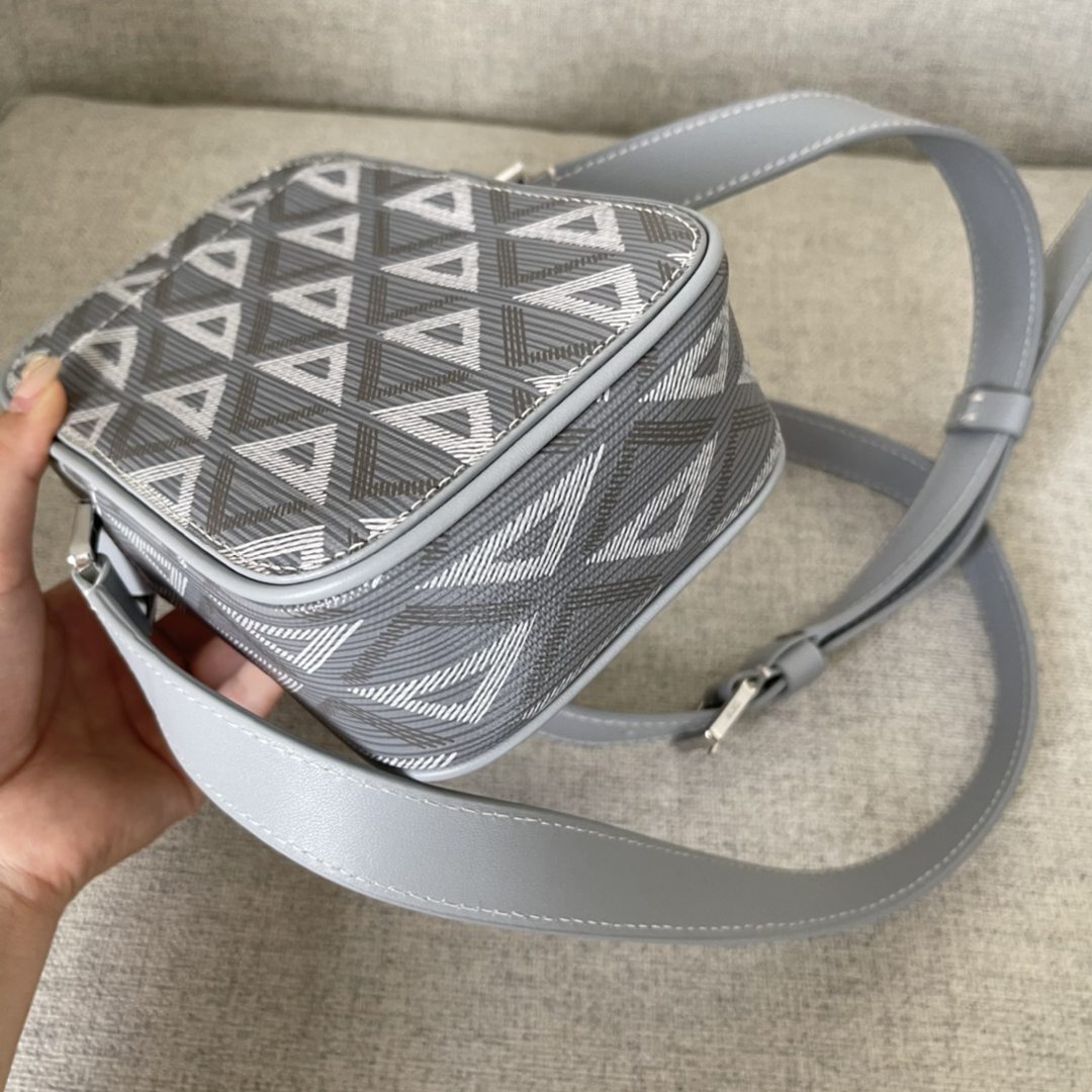 Dior Hit the RoadCD一比一复刻奢侈品mini单肩包斜挎包女款